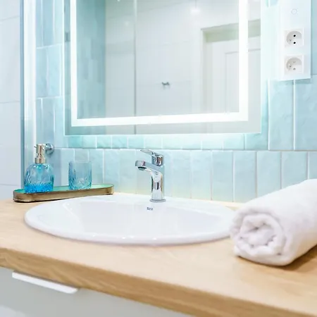 Z Basenem Polanki Aqua D306 *