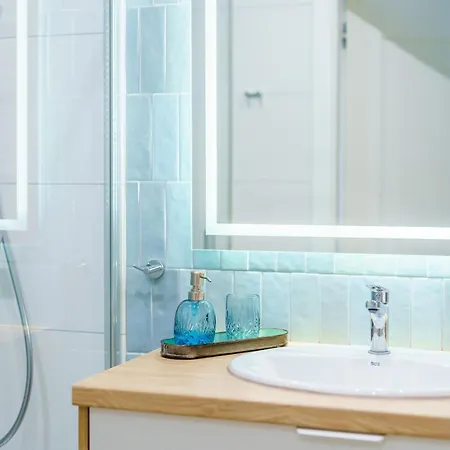 Z Basenem Polanki Aqua D306